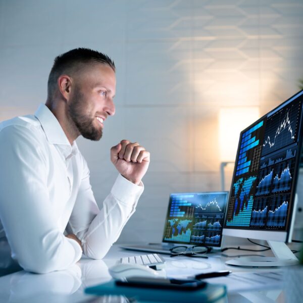 After Smashing Earnings Expectations, Is Micron Technology the Hottest Artificial Intelligence (AI) Stock to Buy Right Now?