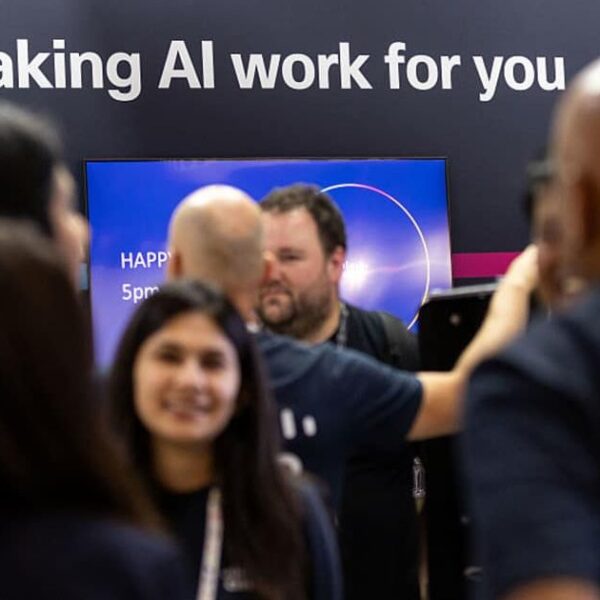 Hedge fund veteran issues major warning to investors about AI: ‘The bubble is ahead of us’